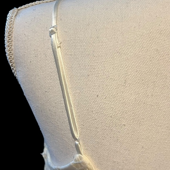 NWT Emerald Sundae Ivory Lace Overlay Sleeveless Mini Dress Size Medium - Picture 5 of 11